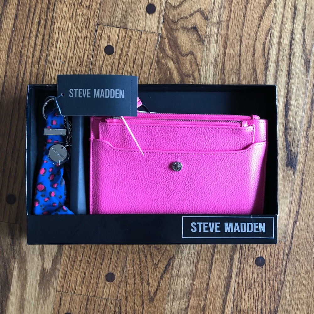 Steve Madden Pink Wristlet and Scarf key ring set